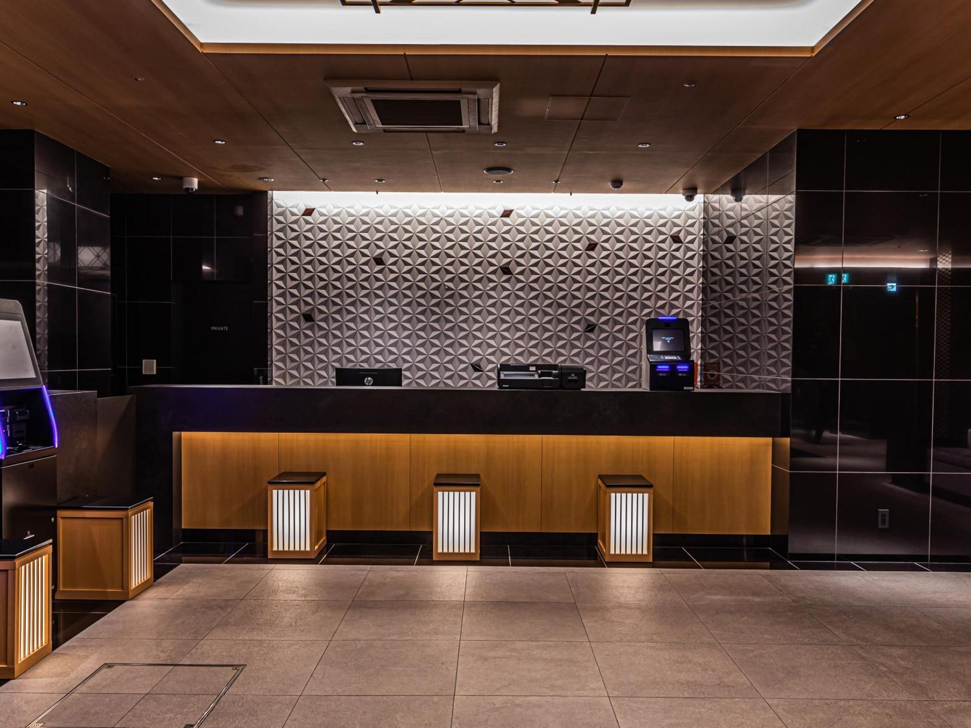 Apa Hotel Shin Osaka Eki Tower Экстерьер фото